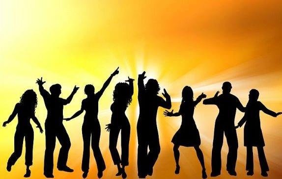 Gorączka Sobotniej Nocy prowadzi DJ Darecki