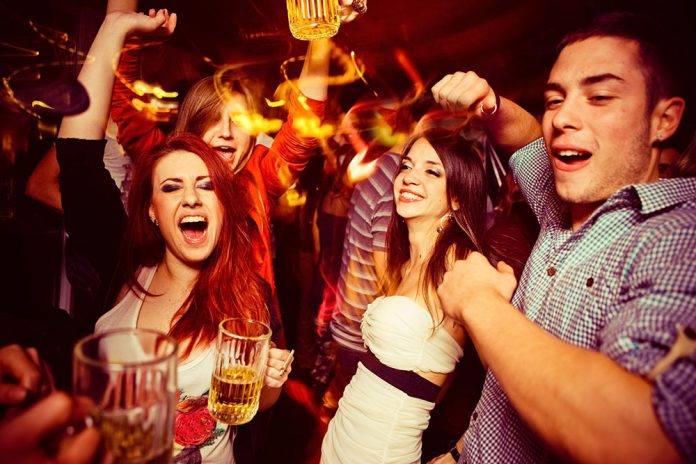 ✮ Piątkowa Domówka za Piątke ✮ Piątek + 16 ✮ Bilety 5pln ✮